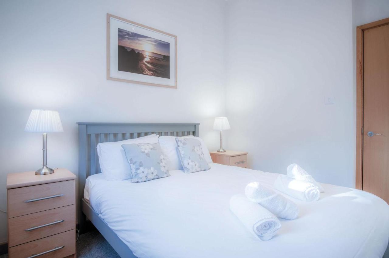 Rhossili - 2 Bedroom - Parkmill