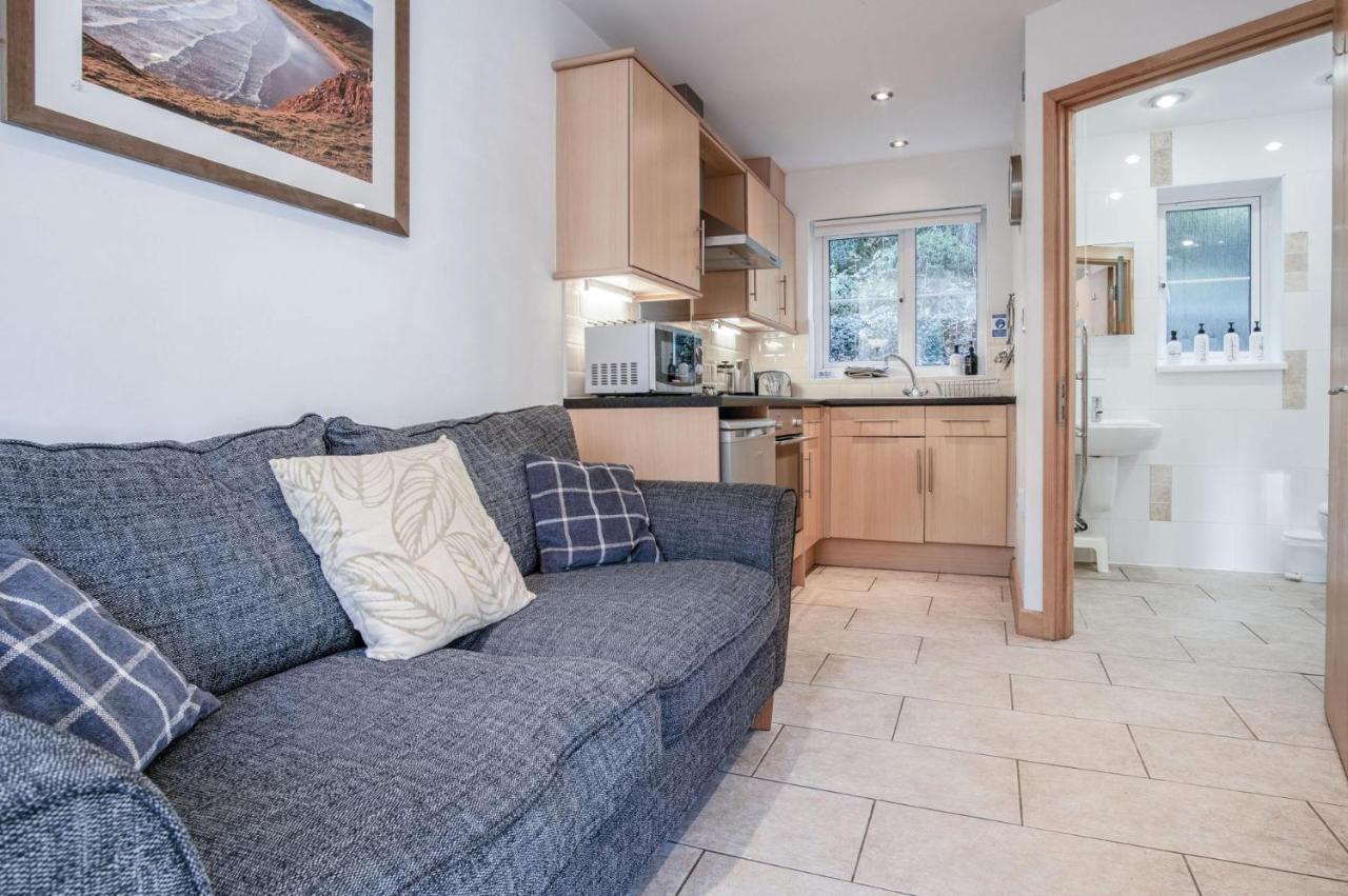 Rhossili - 2 Bedroom - Parkmill